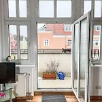 Regenbogen By Interhome * 베를린
